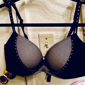 New! Victorias Secret Fashion show limited edition Balmain Bombshell Bra Sz 38D